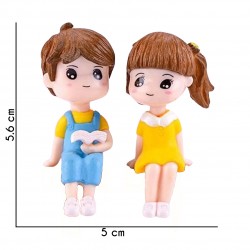 Miniatures - Boy and Girl in Sitting Posture