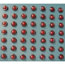 Pearl Brads (Small) - Red